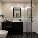 Near Sky Tower Free Parking For 2 Cars Appartement